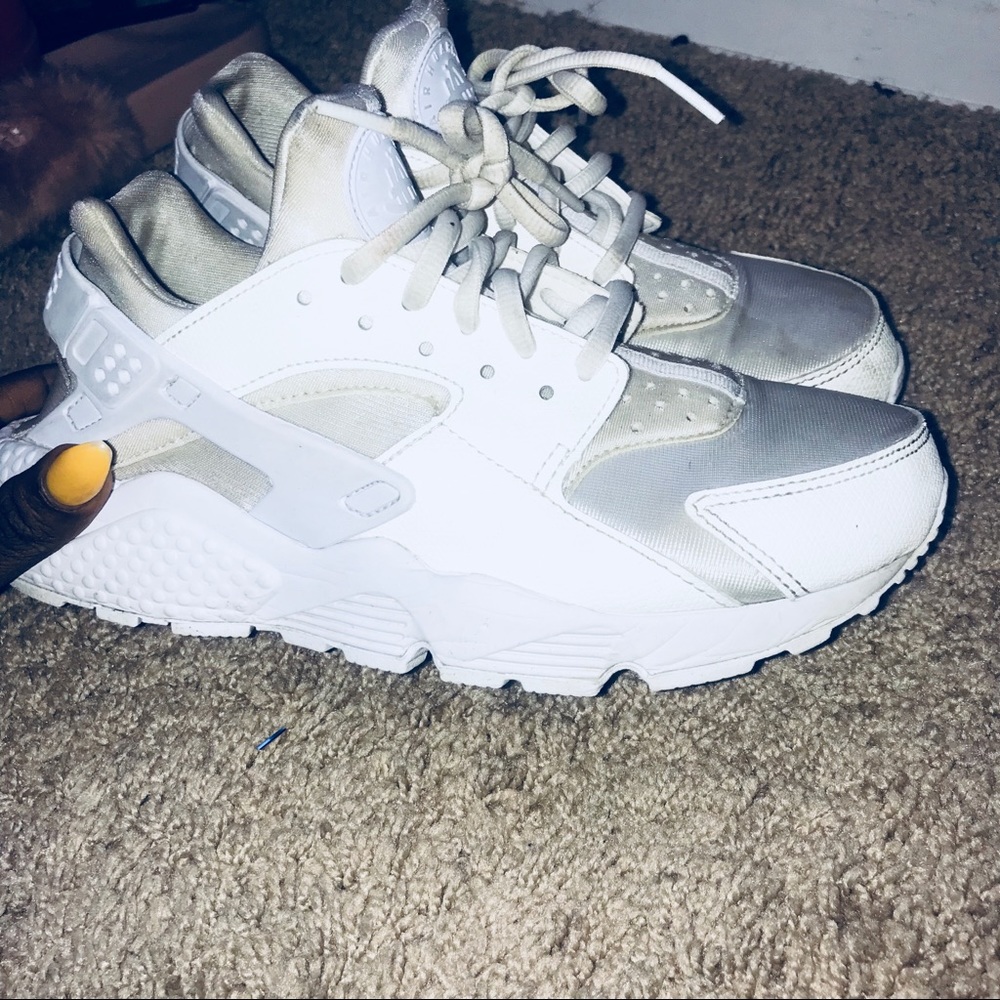 White Huaraches